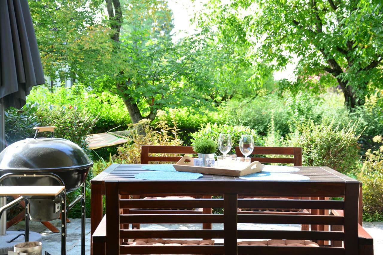 Haus Mit Garten Eugendorf Exteriör bild