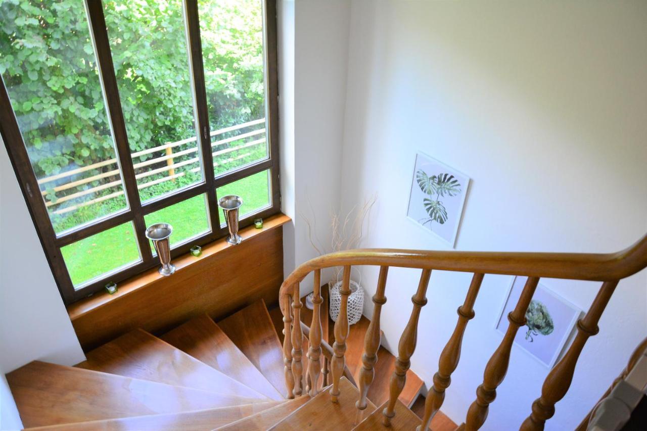 Haus Mit Garten Eugendorf Exteriör bild